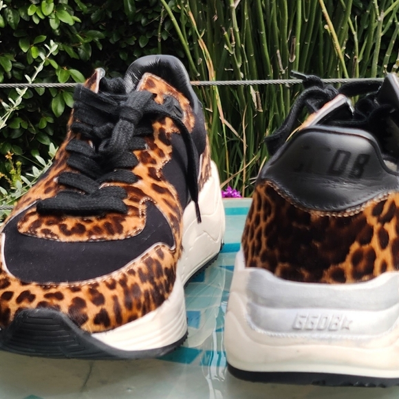 Golden goose running shoe in leopard sz 37 - Picture 3 of 8